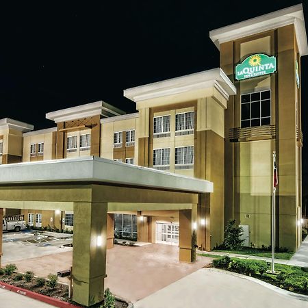 La Quinta By Wyndham Victoria - South Exterior foto