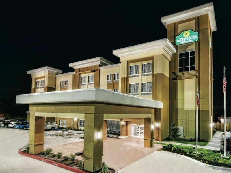 La Quinta By Wyndham Victoria - South Exterior foto